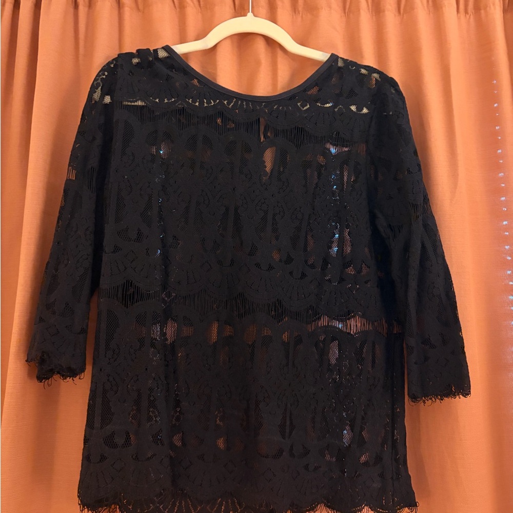 Black Lace 3/4 Sleeve Top